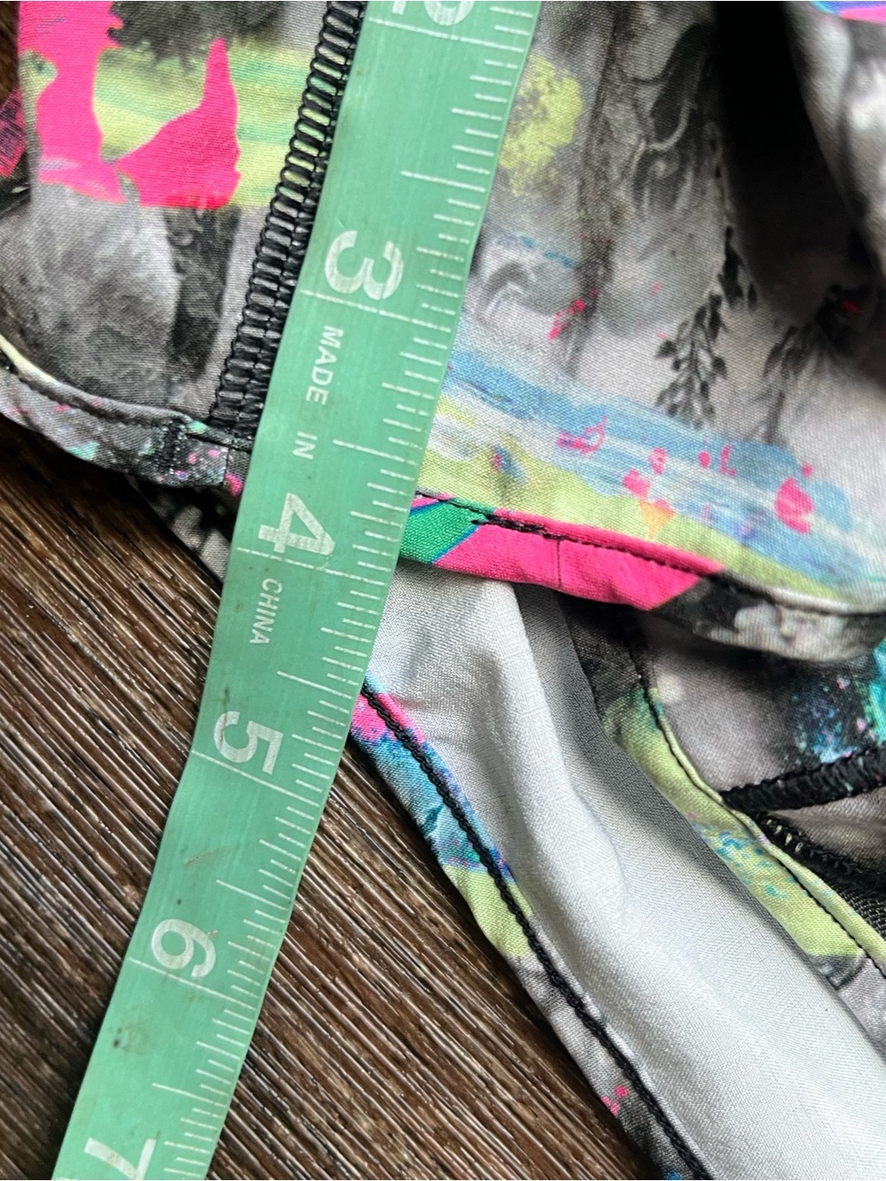 Lululemon athletica W7DDQ multicolor hotty hot 4” running athletic shorts 6 tall - Picture 10 of 10